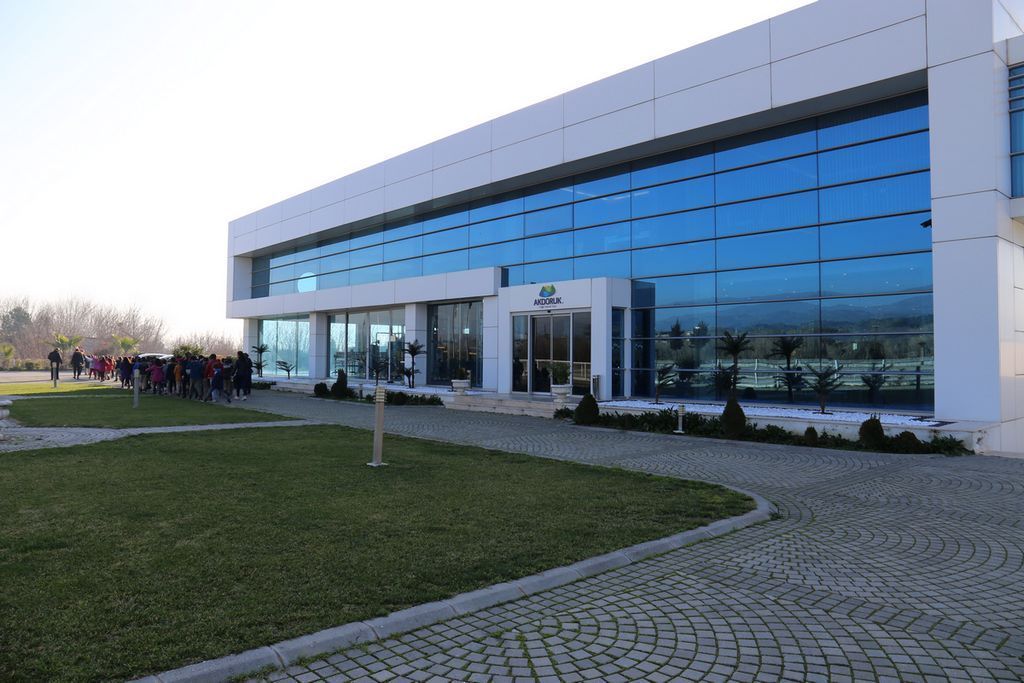 Öğrenciler AKDORUK 'u Gezdi